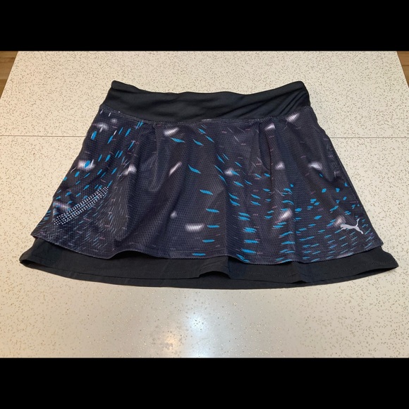 Puma Dresses & Skirts - Puma reversible running skirt